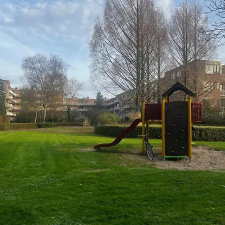 Apartment With Garden In The Heart Of The City Amsterdam